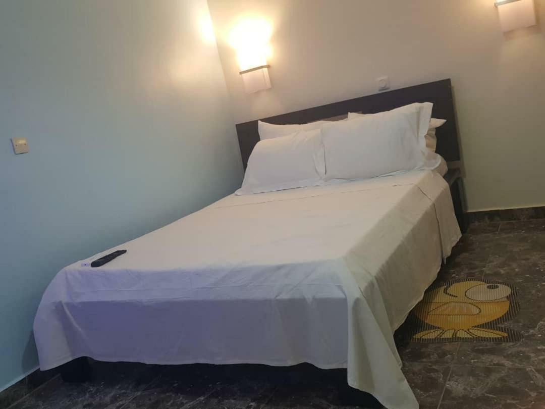 Residence Amg Five Stars دوالا المظهر الخارجي الصورة